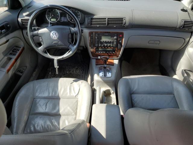 Photo 8 from auction – 2004 VOLKSWAGEN PASSAT GLX with VIN WVWTH63B14P197862