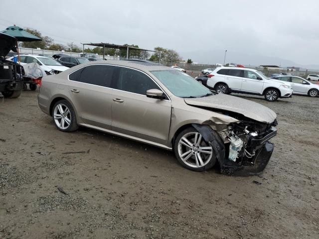 Photo 4 from auction – 2015 VOLKSWAGEN PASSAT SEL with VIN 1VWCV7A39FC068835