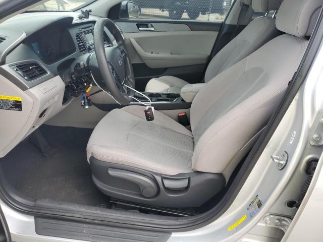 Photo 7 from auction – 2017 HYUNDAI SONATA SE with VIN 5NPE24AF9HH541797