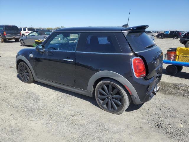 Снимка 2 от търг – 2014 MINI COOPER S с VIN WMWXM7C5XET970654