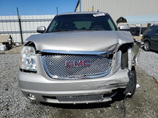 Photo 5 from auction – 2007 GMC YUKON DENA with VIN 1GKFK63827J247537