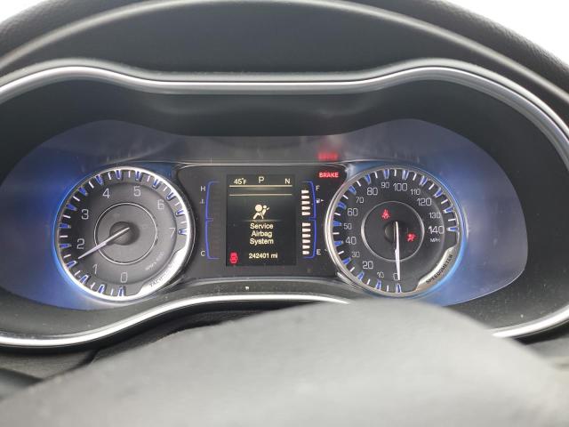 Photo 9 from auction – 2016 CHRYSLER 200 LIMITE with VIN 1C3CCCAB6GN137662