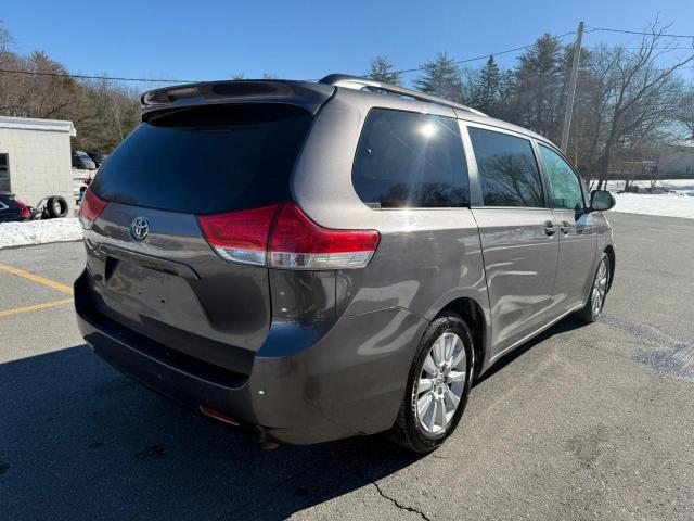 Photo 4 from auction – 2014 TOYOTA SIENNA LE with VIN 5TDJK3DC4ES074014