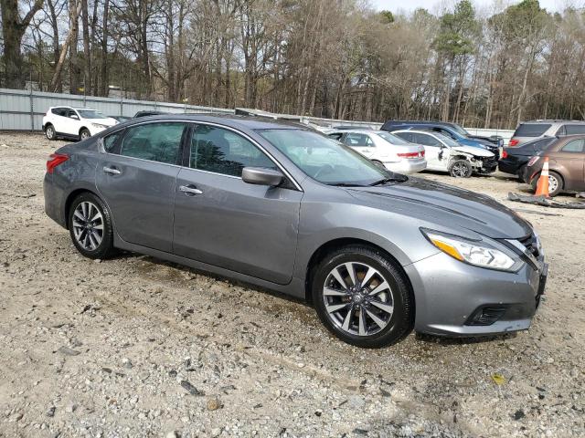 Снимка 4 от търг – 2017 NISSAN ALTIMA 2.5 с VIN 1N4AL3APXHC192553