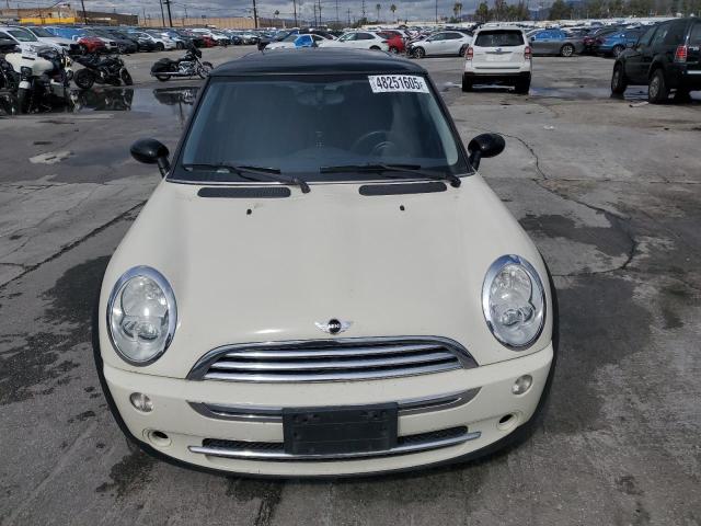 Photo 5 from auction – 2006 MINI COOPER with VIN WMWRC335X6TJ79627