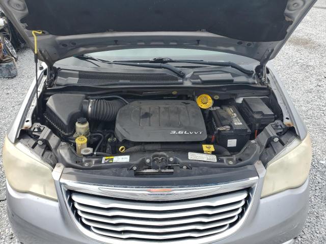 Photo 12 from auction – 2014 CHRYSLER TOWN & COU with VIN 2C4RC1BG6ER127010