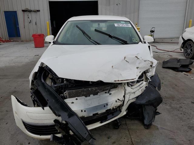 Photo 5 from auction – 2009 VOLKSWAGEN JETTA S with VIN 3VWJM71K29M039889