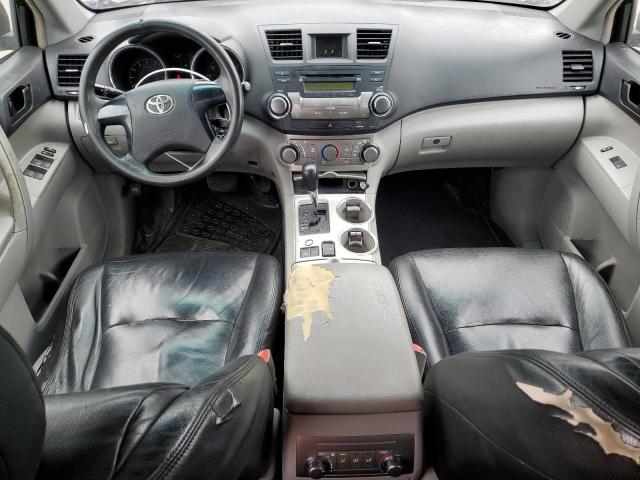 Photo 8 from auction – 2012 TOYOTA HIGHLANDER with VIN 5TDBK3EH3CS136336