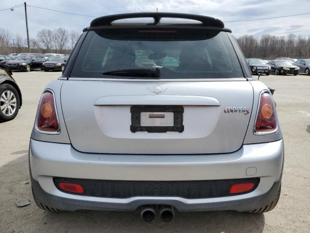 Photo 6 from auction – 2007 MINI COOPER S with VIN WMWMF735X7TT80549