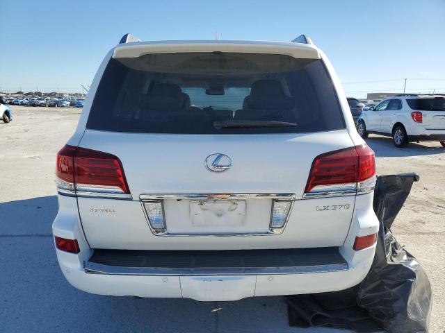 Photo 6 from auction – 2015 LEXUS LX 570 with VIN JTJHY7AX7F4167891