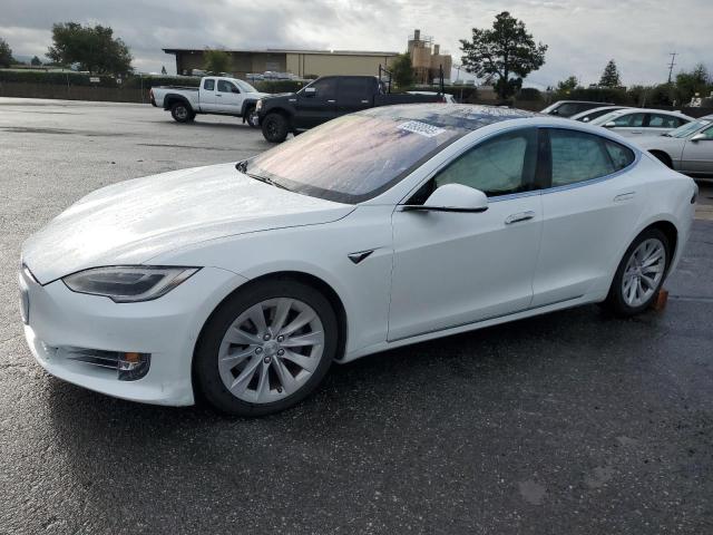Снимка 1 от търг – 2018 TESLA MODEL S с VIN 5YJSA1E28JF246996