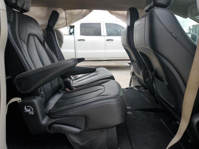 Photo 11 from auction – 2020 CHRYSLER VOYAGER LX with VIN 2C4RC1DG7LR187257