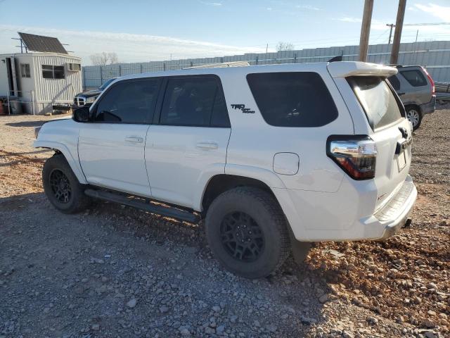 Photo 2 from auction – 2018 TOYOTA 4RUNNER SR with VIN JTEBU5JR0J5560995