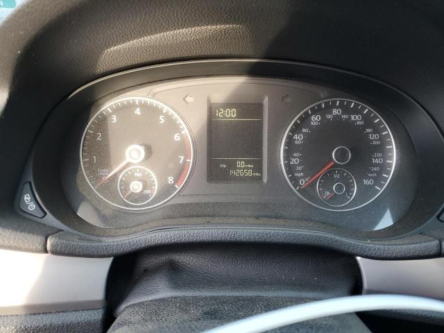 Photo 9 from auction – 2015 VOLKSWAGEN PASSAT S with VIN 1VWAT7A33FC018901