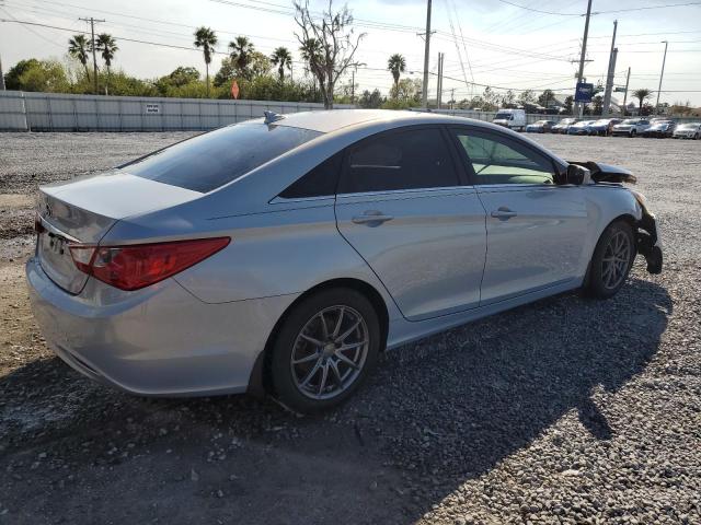 Photo 3 from auction – 2013 HYUNDAI SONATA GLS with VIN 5NPEB4AC5DH730625
