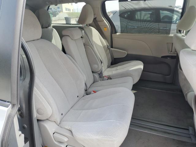 Photo 11 from auction – 2011 TOYOTA SIENNA LE with VIN 5TDKK3DC2BS094858