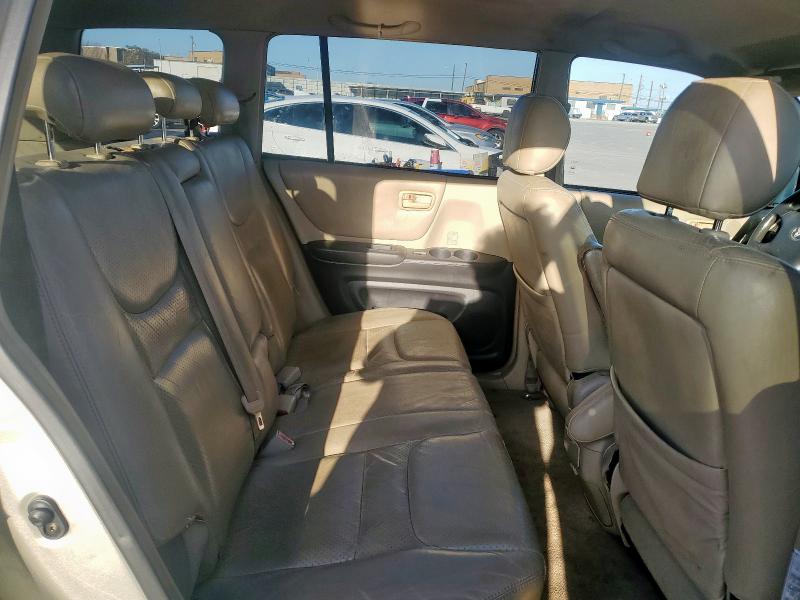 Foto 11 de la subasta – 2003 TOYOTA HIGHLANDER con VIN JTEGF21A830094757
