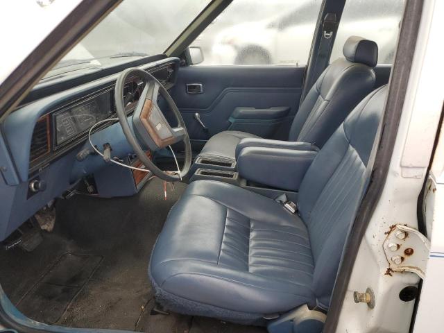 Photo 7 from auction – 1985 FORD LTD with VIN 1FABP39M6FG212595
