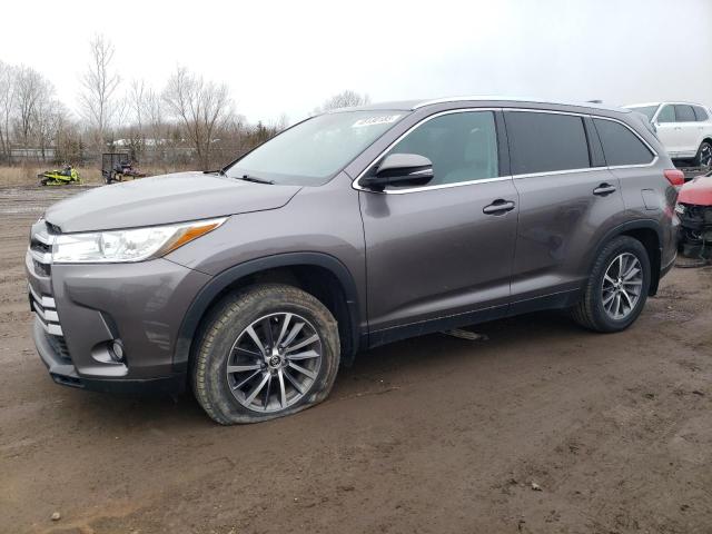 TOYOTA HIGHLANDER 2019 with VIN 5TDJZRFH3KS583109 - Photo from auction