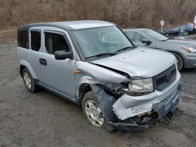 Photo 4 from auction – 2011 HONDA ELEMENT LX with VIN 5J6YH2H3XBL007152