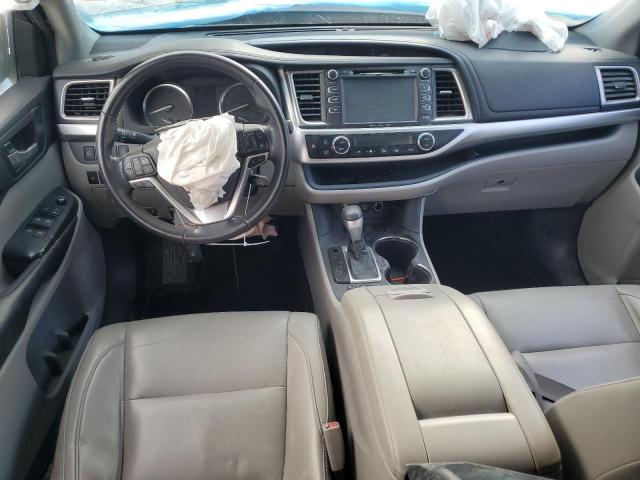 Снимка 8 от търг – 2018 TOYOTA HIGHLANDER с VIN 5TDKZRFH0JS534680