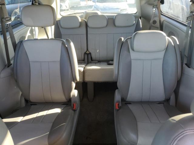 Photo 10 from auction – 2007 CHRYSLER TOWN & COU with VIN 2A4GP54L07R236329