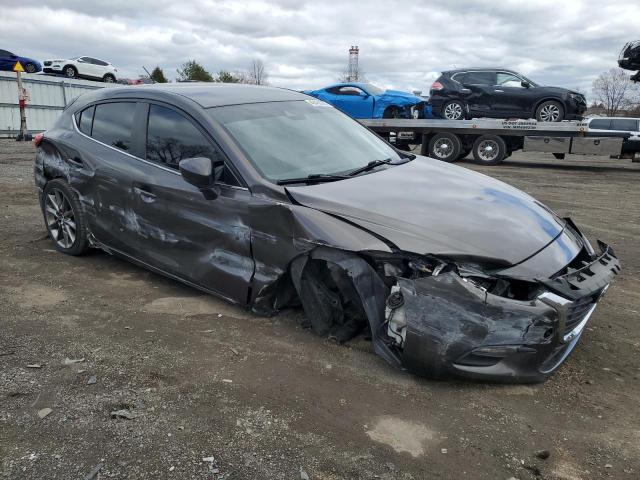 Photo 4 from auction – 2018 MAZDA 3 TOURING with VIN 3MZBN1L39JM183660
