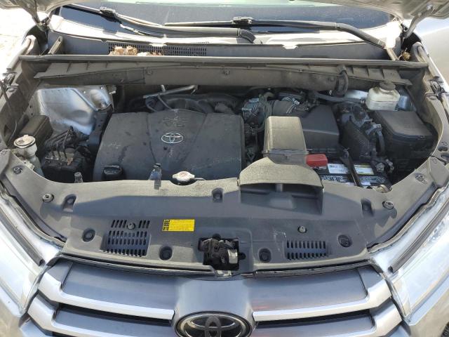 Photo 12 from auction – 2019 TOYOTA HIGHLANDER with VIN 5TDJZRFH2KS566169