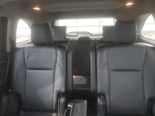 Снимка 10 от търг – 2015 TOYOTA HIGHLANDER с VIN 5TDDKRFH4FS205288