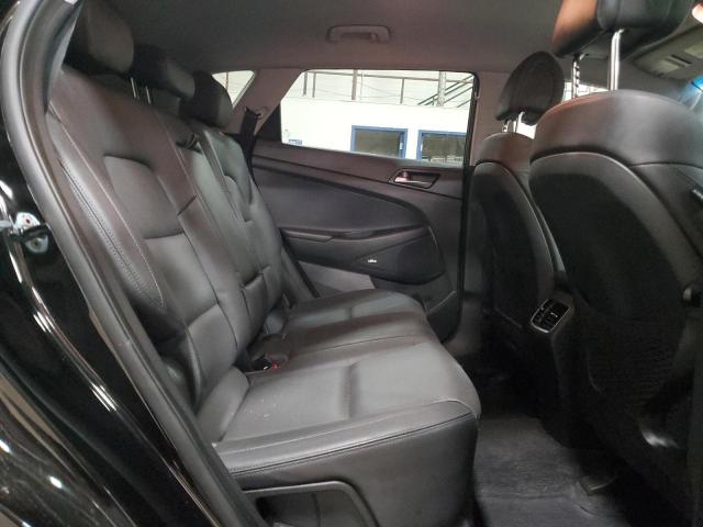 Photo 11 from auction – 2017 HYUNDAI TUCSON LIM with VIN KM8J3CA49HU533284