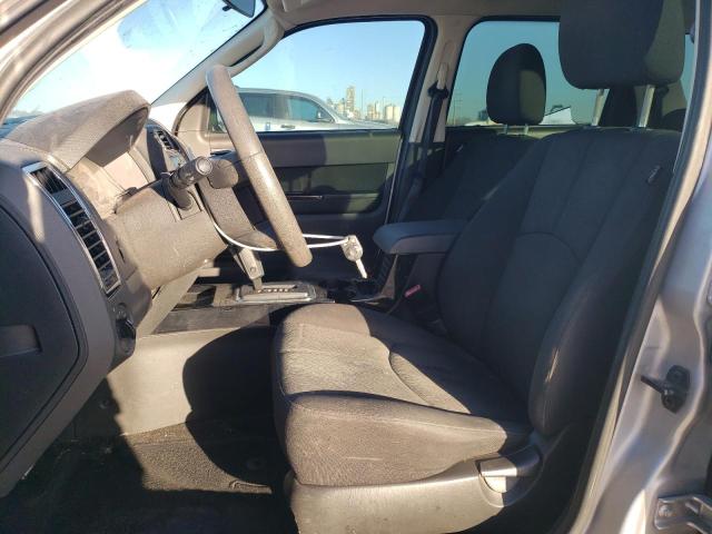 Photo 7 from auction – 2011 MAZDA TRIBUTE I with VIN 4F2CY0C73BKM05324