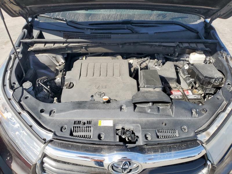 Photo 12 from auction – 2016 TOYOTA HIGHLANDER with VIN 5TDKKRFH3GS506367