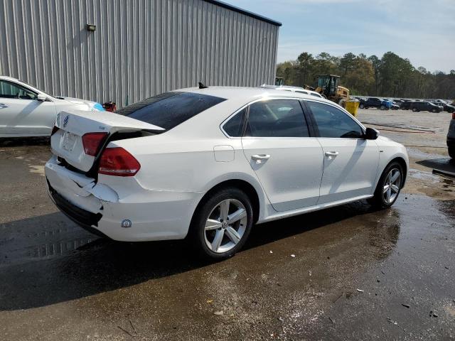 Photo 3 from auction – 2015 VOLKSWAGEN PASSAT S with VIN 1VWAS7A30FC114035
