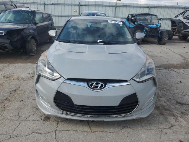 Photo 5 from auction – 2013 HYUNDAI VELOSTER with VIN KMHTC6AD5DU155999