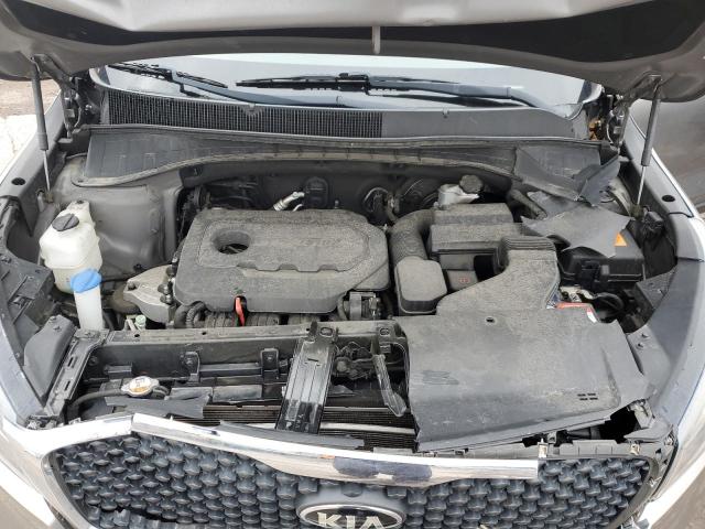 Photo 12 from auction – 2017 KIA SORENTO LX with VIN 5XYPGDA39HG323849