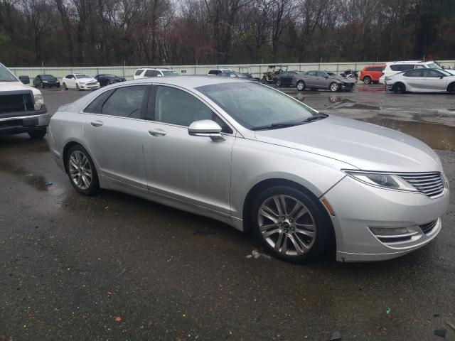 Photo 4 from auction – 2013 LINCOLN MKZ with VIN 3LN6L2GK4DR821690