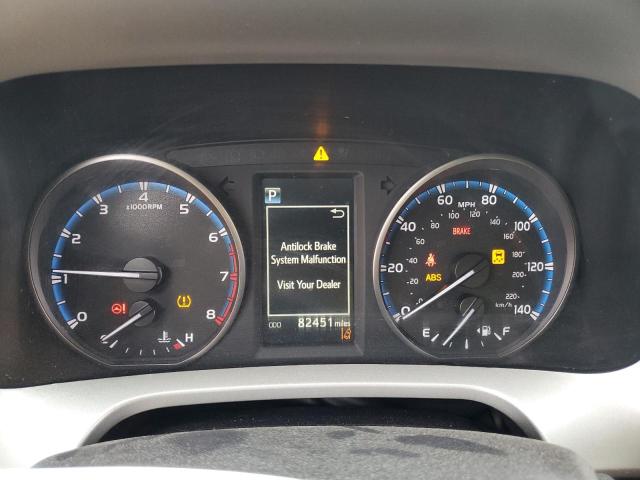 Photo 9 from auction – 2017 TOYOTA RAV4 LE with VIN 2T3ZFREV0HW391527