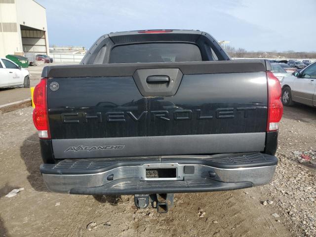 Photo 6 from auction – 2004 CHEVROLET AVALANCHE with VIN 3GNEK12T74G166893