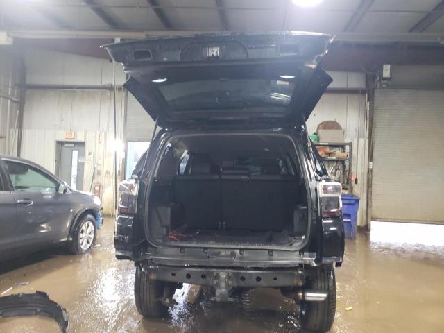Photo 6 from auction – 2015 TOYOTA 4RUNNER SR with VIN JTEBU5JR2F5210579