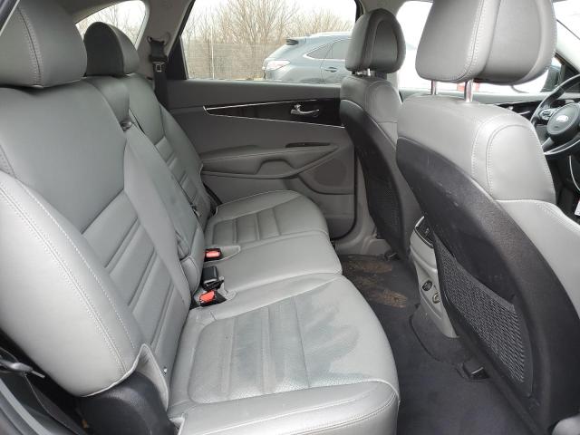 Photo 11 from auction – 2016 KIA SORENTO EX with VIN 5XYPHDA12GG023242