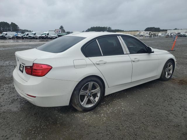 Photo 3 from auction – 2013 BMW 328 I with VIN WBA3A5C52DF358280