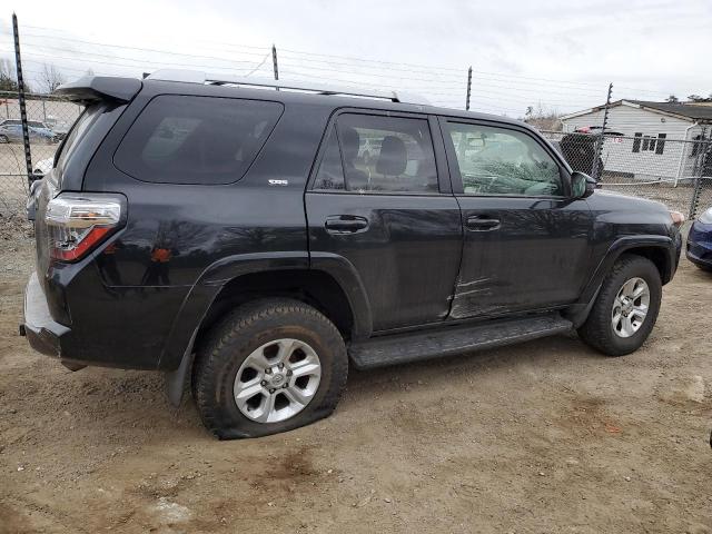Photo 3 from auction – 2018 TOYOTA 4RUNNER SR with VIN JTEBU5JR0J5573214