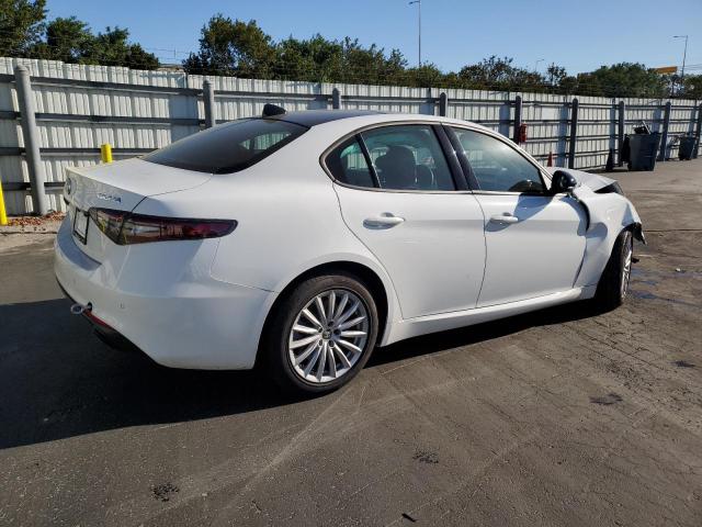 Photo 3 from auction – 2024 ALFA ROMEO GIULIA SPR with VIN ZARFAMAN6R7685530