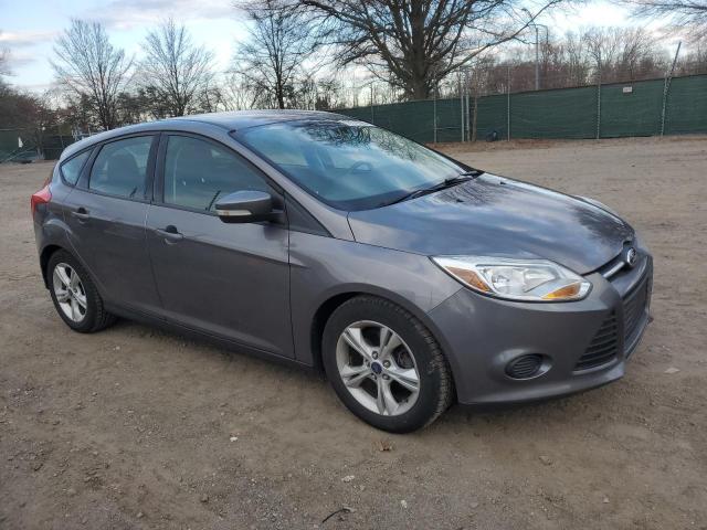 Снимка 4 от търг – 2014 FORD FOCUS SE с VIN 1FADP3K22EL434655