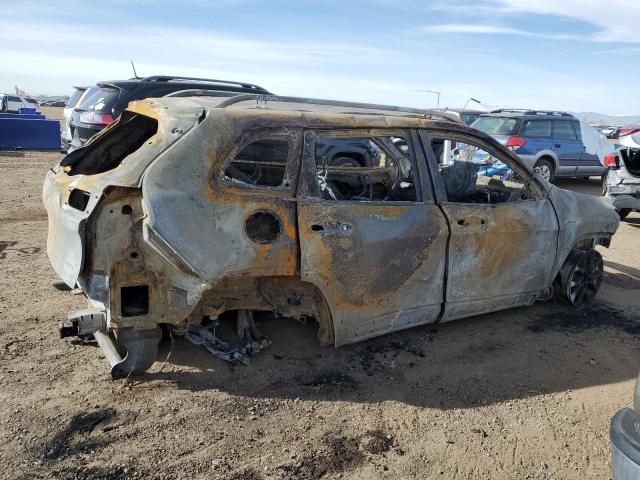 Снимка 3 от търг – 2016 JEEP CHEROKEE L с VIN 1C4PJMCBXGW102011