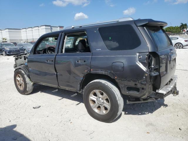 Photo 2 from auction – 2014 TOYOTA 4RUNNER SR with VIN JTEZU5JR3E5079904