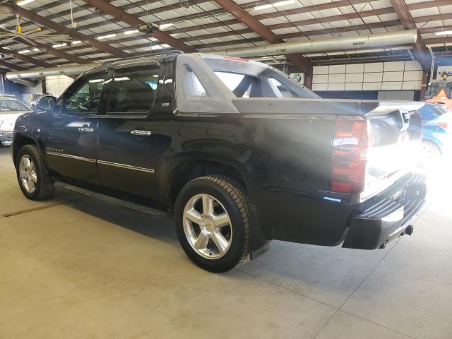 Photo 2 from auction – 2011 CHEVROLET AVALANCHE with VIN 3GNTKGE32BG300941