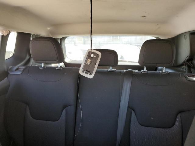 Photo 10 from auction – 2018 JEEP RENEGADE S with VIN ZACCJBAB7JPJ45115