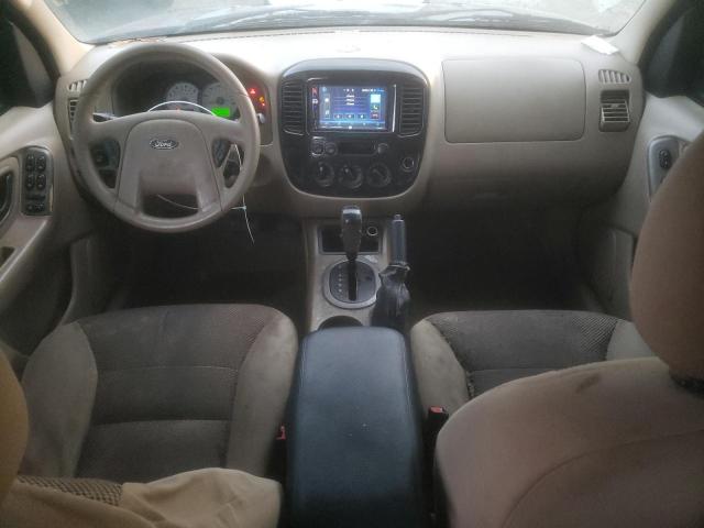 Photo 8 from auction – 2005 FORD ESCAPE XLT with VIN 1FMCU031X5KA51812