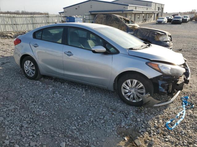 Photo 4 from auction – 2015 KIA FORTE LX with VIN KNAFK4A62F5316507